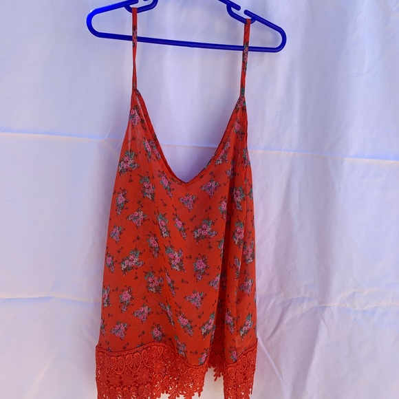 Red-orange flower tank w/lace; size small - Picture 2 of 2